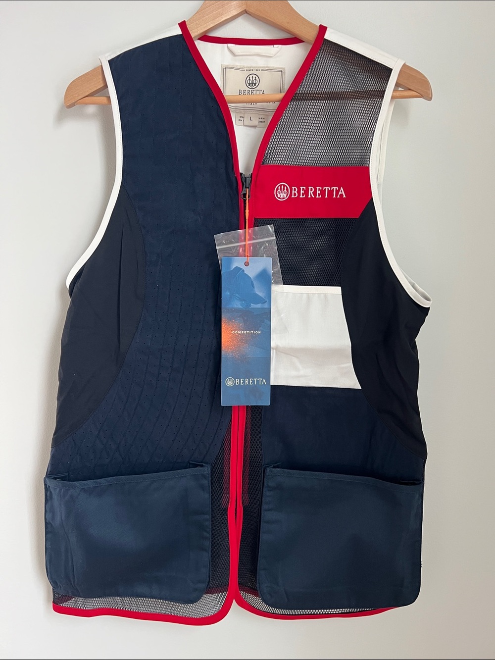 Beretta Men's Navy & Red Shooting Vest NWT Size L